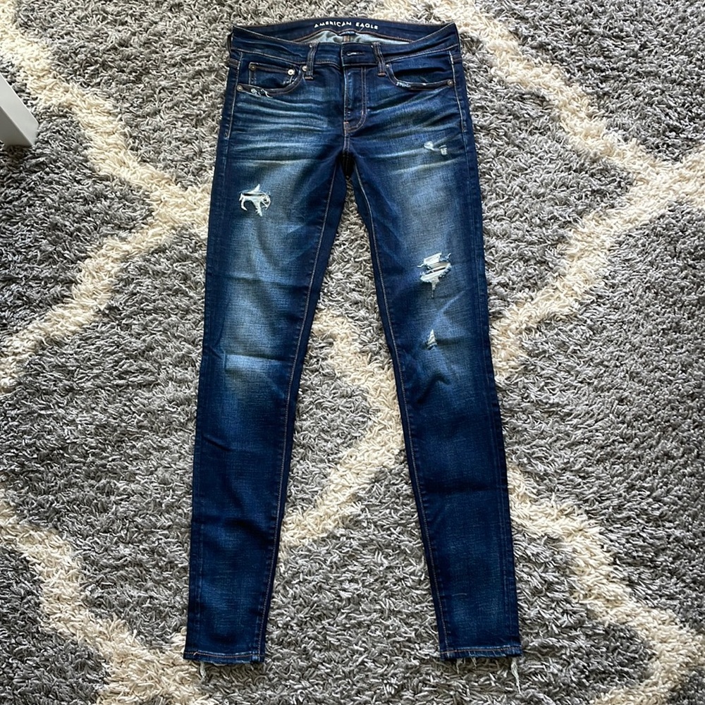 American Eagle Distressed Legging